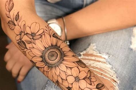 tatuajes brazo diseños mujer|60 tatuajes para el brazo bonitos, originales y。